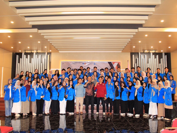 FMIPA UNTAD Lepas 94 Wisudawan Angkatan 132 dan Disambut oleh IKAFMIPA