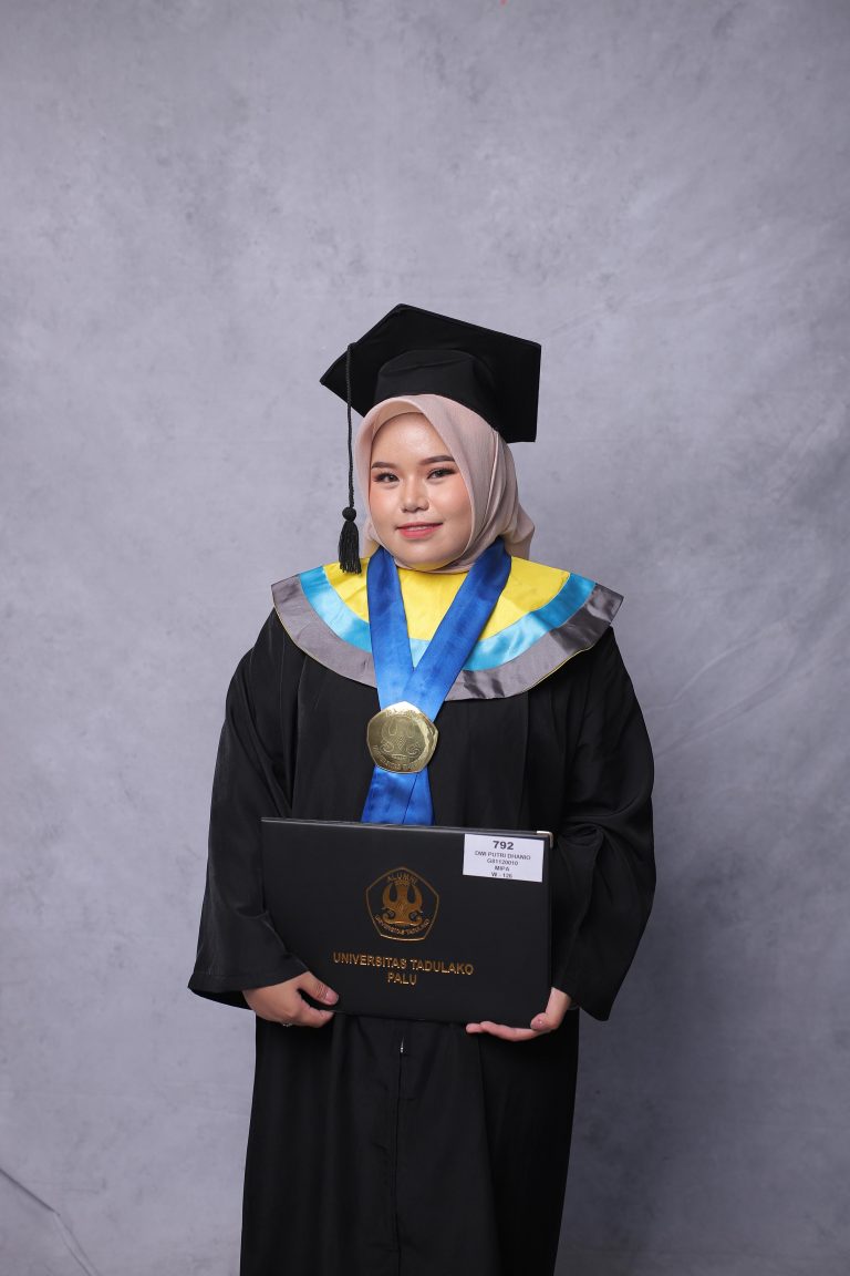 Dwi Putri, Wisudawati Terbaik FMIPA UNTAD: dari Ketertarikan pada Bidang Teknik Geofisika Hingga Harapan untuk Berkontribusi di Dunia Pendidikan